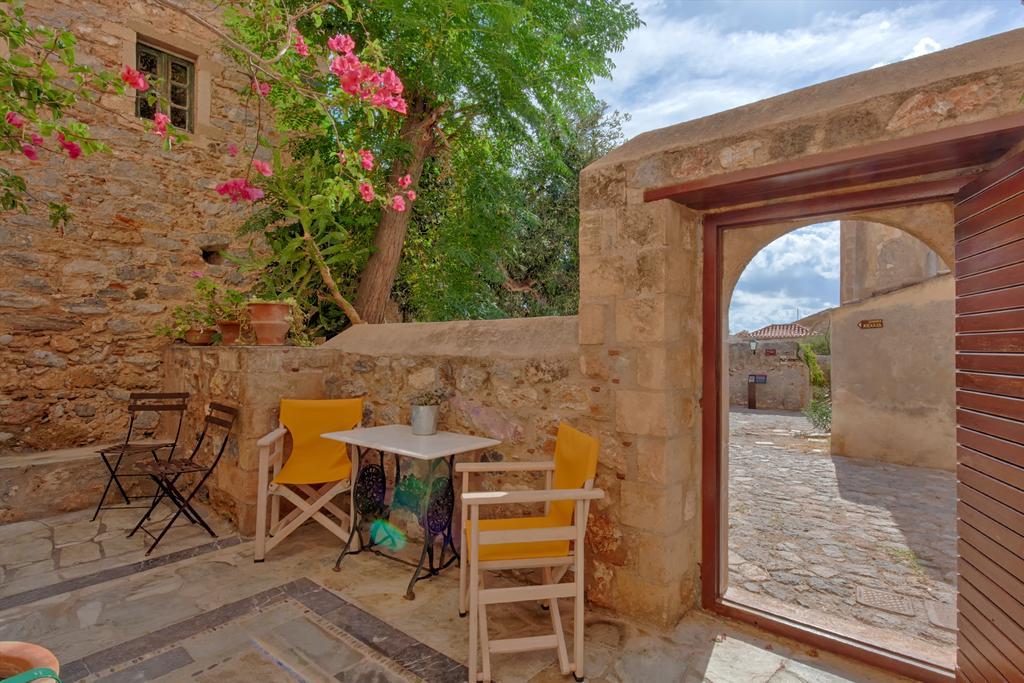 Dorovinis Monemvasia Castlehouses Buitenkant foto
